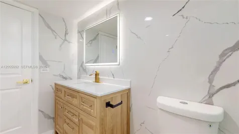 1333 E Hallandale Beach Boulevard Hallandale Beach FL 33009