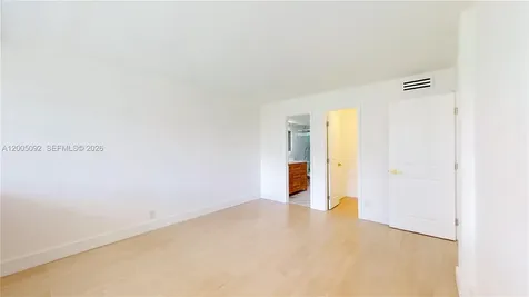 1333 E Hallandale Beach Boulevard Hallandale Beach FL 33009