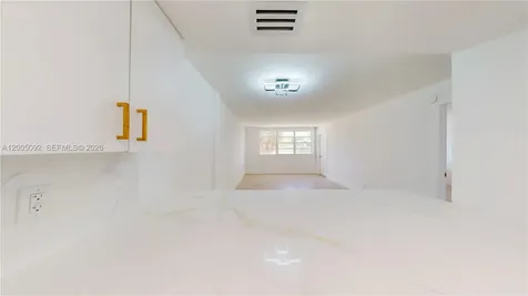 1333 E Hallandale Beach Boulevard Hallandale Beach FL 33009