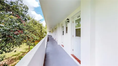 1333 E Hallandale Beach Boulevard Hallandale Beach FL 33009
