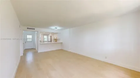1333 E Hallandale Beach Boulevard Hallandale Beach FL 33009
