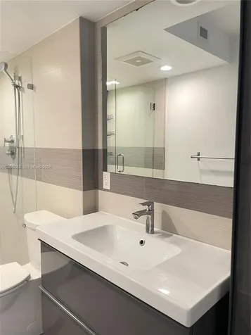660 Tennis Club Drive Fort Lauderdale FL 33311