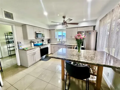 784 Pennsylvania Avenue Fort Lauderdale FL 33312