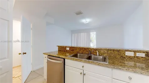 2929 SE 2nd Street Homestead FL 33033