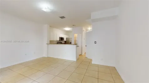 2929 SE 2nd Street Homestead FL 33033