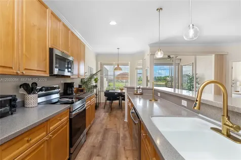 1896 Crestview Way Naples FL 34119
