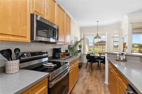 1896 Crestview Way Naples FL 34119