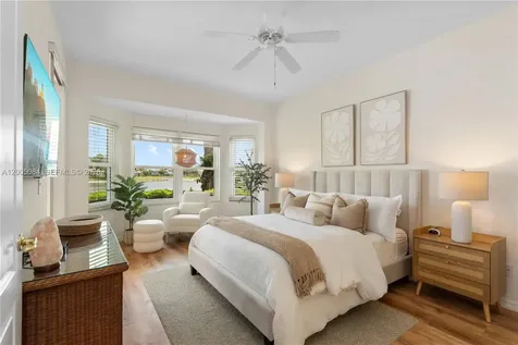 1896 Crestview Way Naples FL 34119