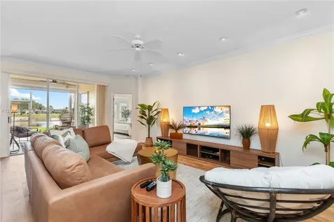 1896 Crestview Way Naples FL 34119