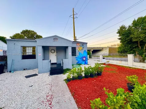 301 NW 37th Street Miami FL 33127
