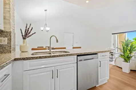 18880 NW 57th Avenue Hialeah FL 33015
