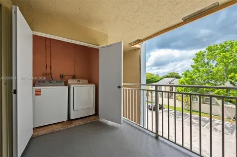 18880 NW 57th Avenue Hialeah FL 33015