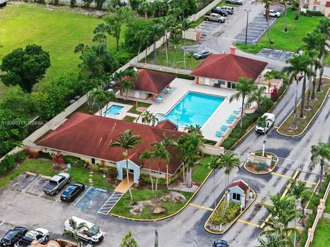 18880 NW 57th Avenue Hialeah FL 33015