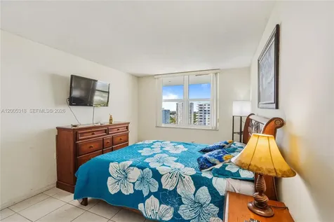 2851 NE 183rd Street Aventura FL 33160
