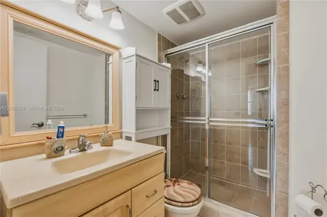 2851 NE 183rd Street Aventura FL 33160
