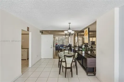 2851 NE 183rd Street Aventura FL 33160