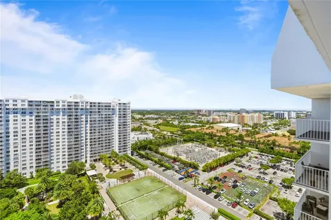 2851 NE 183rd Street Aventura FL 33160