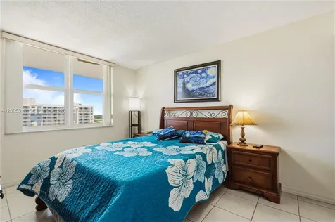 2851 NE 183rd Street Aventura FL 33160