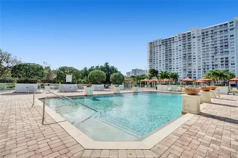 2851 NE 183rd Street Aventura FL 33160