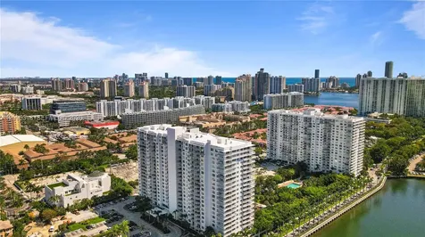 2851 NE 183rd Street Aventura FL 33160