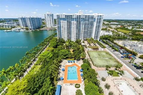 2851 NE 183rd Street Aventura FL 33160