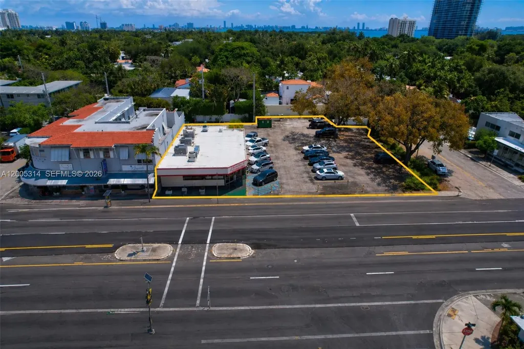 7201 Biscayne Boulevard Miami FL 33138