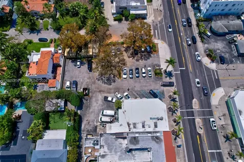 7201 Biscayne Boulevard Miami FL 33138