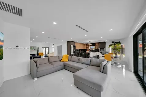 990 NW 131st Avenue Miami FL 33182