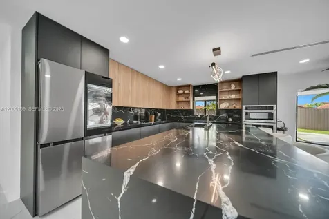 990 NW 131st Avenue Miami FL 33182