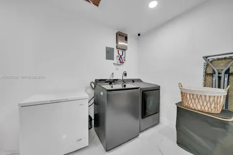 990 NW 131st Avenue Miami FL 33182