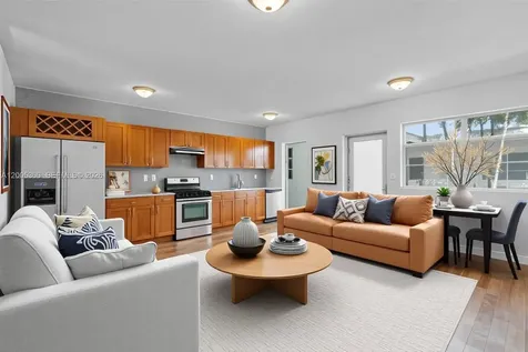7950 Tatum Waterway Drive Miami Beach FL 33141