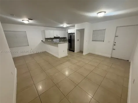 1565 NW 47th Street Miami FL 33142