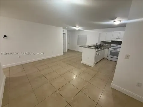 1565 NW 47th Street Miami FL 33142