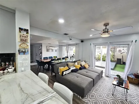 15429 SW 92nd Street Miami FL 33196