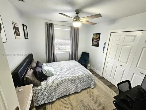 15429 SW 92nd Street Miami FL 33196