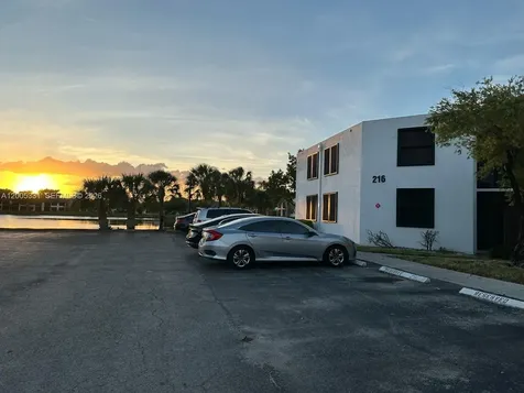 215 Lake Pointe Drive Oakland Park FL 33309