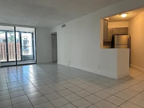 215 Lake Pointe Drive Oakland Park FL 33309