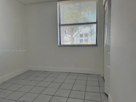 215 Lake Pointe Drive Oakland Park FL 33309