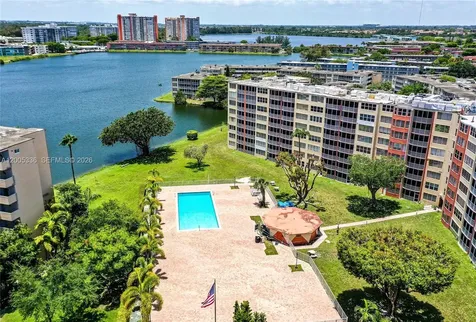 1750 NE 191st Street Miami FL 33179
