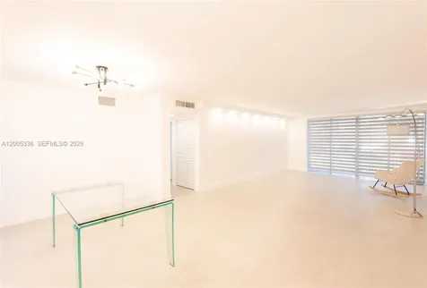 1750 NE 191st Street Miami FL 33179