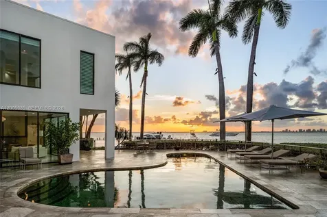 485 W Matheson Drive Key Biscayne FL 33149