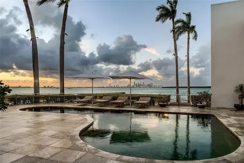 485 W Matheson Drive Key Biscayne FL 33149