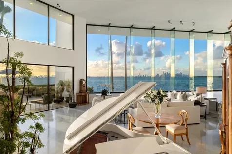 485 W Matheson Drive Key Biscayne FL 33149