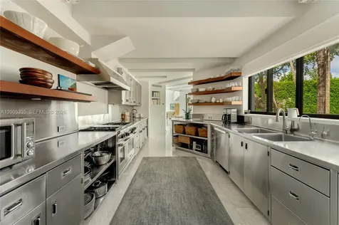 485 W Matheson Drive Key Biscayne FL 33149