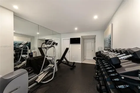 485 W Matheson Drive Key Biscayne FL 33149