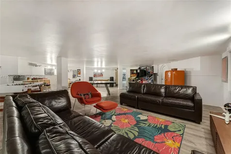 485 W Matheson Drive Key Biscayne FL 33149
