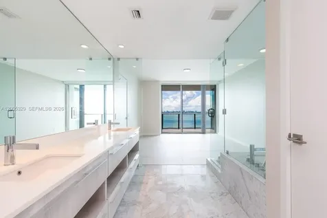 3131 NE 7th Avenue Miami FL 33137