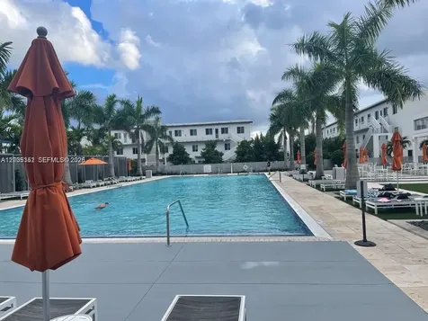 6420 NW 102nd Path Doral FL 33178