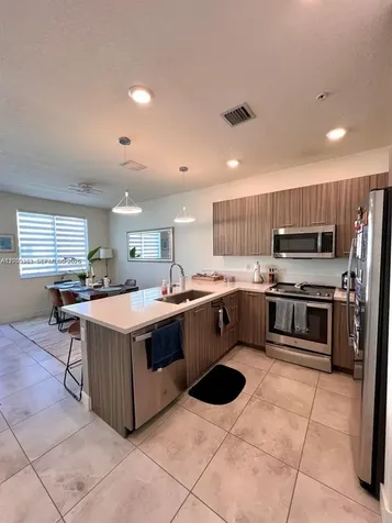 6420 NW 102nd Path Doral FL 33178