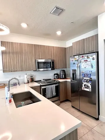 6420 NW 102nd Path Doral FL 33178